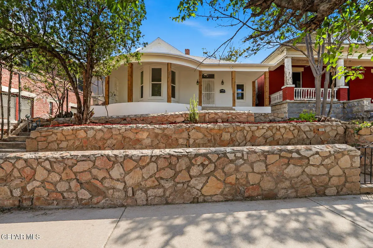 1207 N Kansas Street, El Paso, TX 79902 - #1