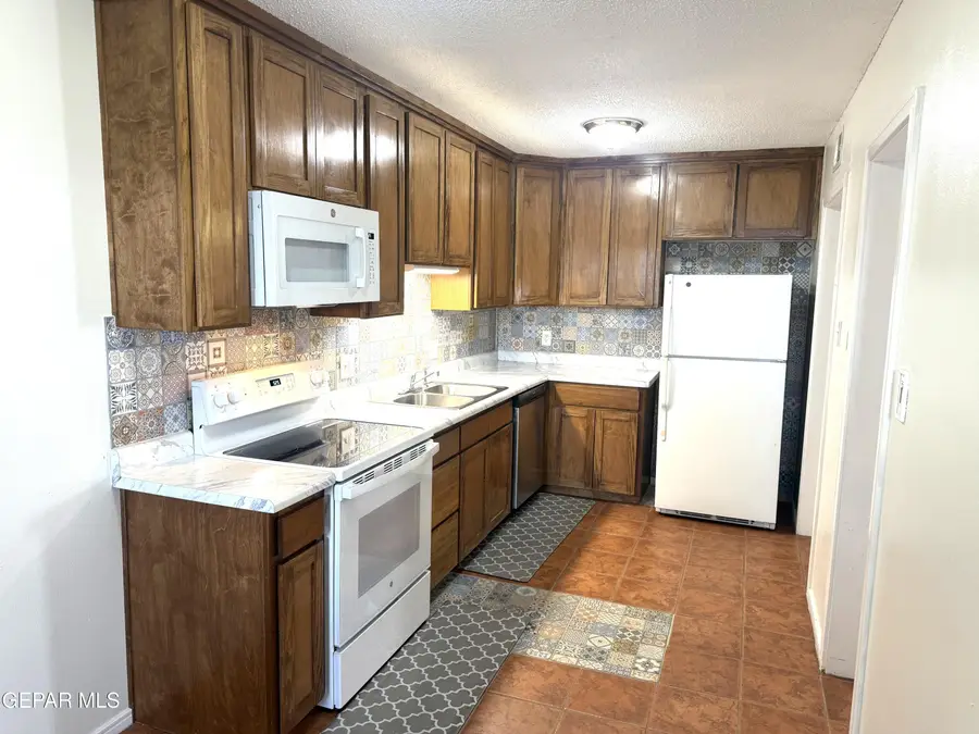 4155 Krupp Drive #B, El Paso, TX 79902 - #3