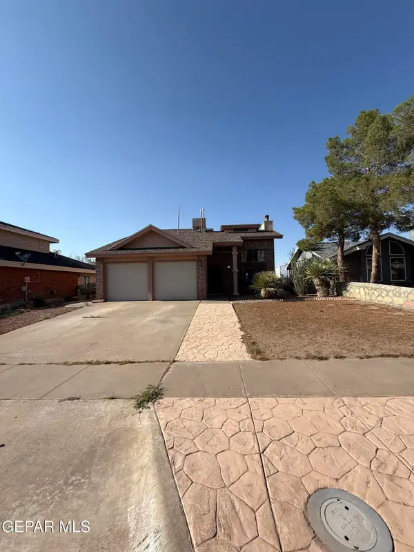11777 Henry Phipps Drive, El Paso, TX 79936