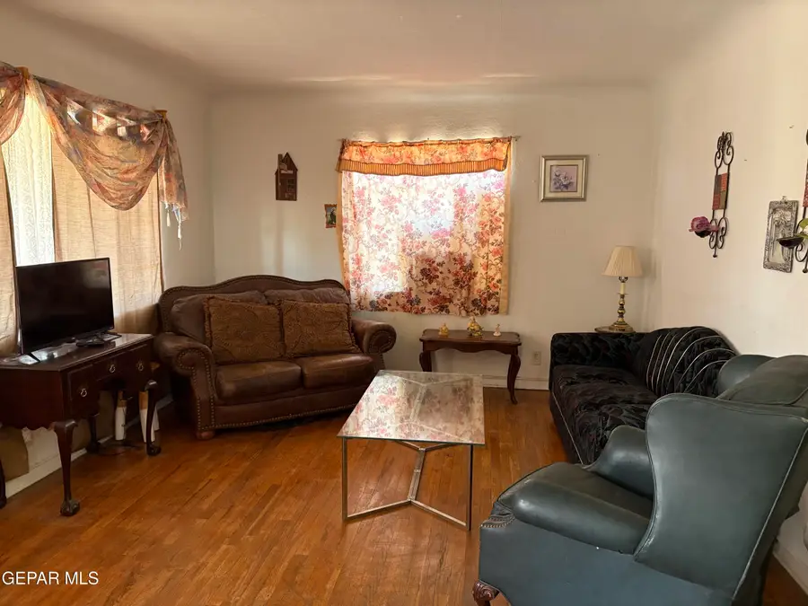 7079 Canary, El Paso, TX 79915 - #2