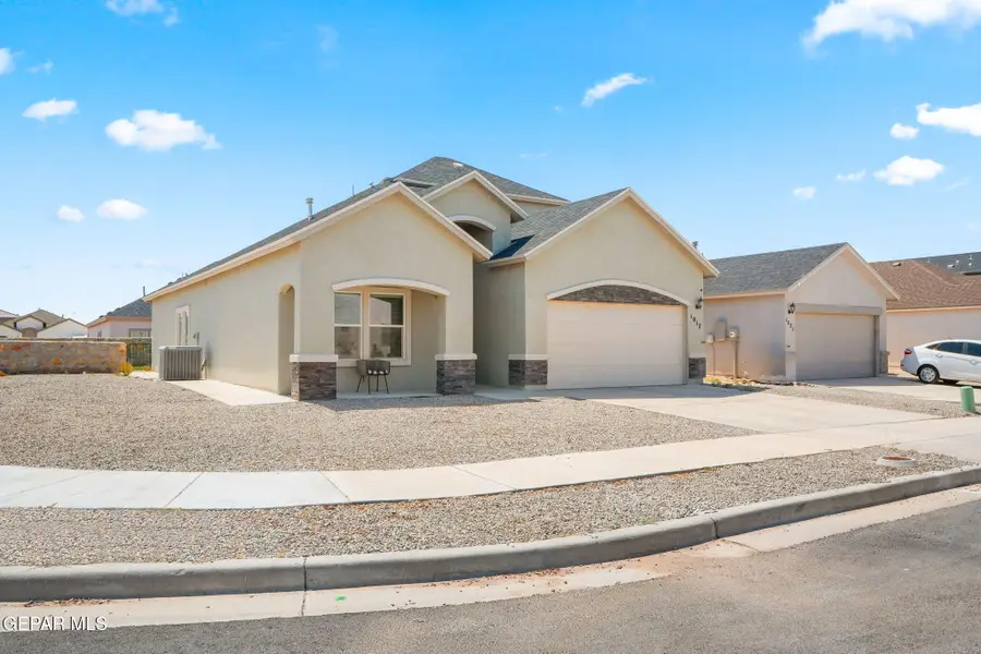 1017 Summer House Street, Horizon City, TX 79928 - #2