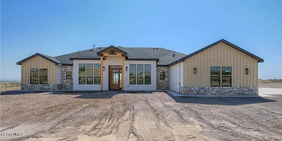6035 Dusty Prints Road, Las Cruces, NM 88007 - #1