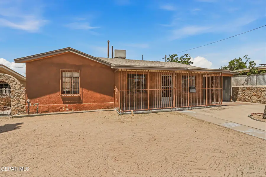 7833 Mustang Avenue, El Paso, TX 79915 - #2