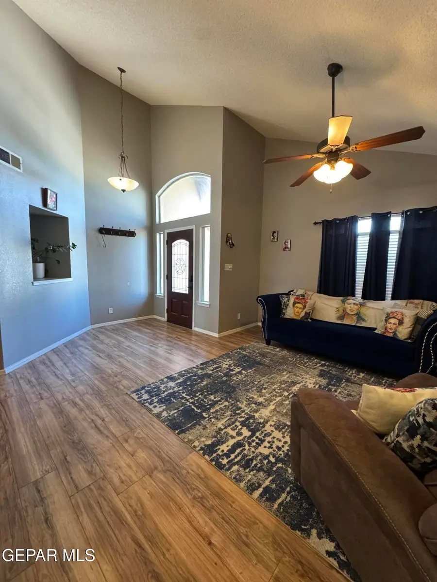 5452 Santiago Roque Drive, El Paso, TX 79934 - #2