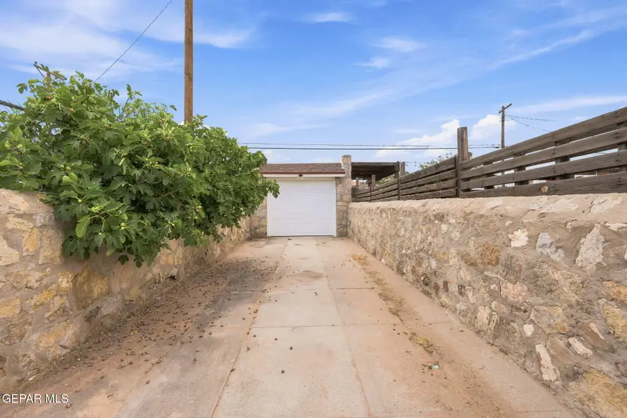 3019 Fort Boulevard, El Paso, TX 79930 - #3