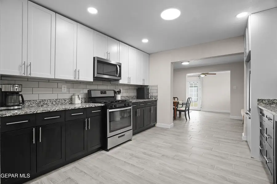 9024 Mount Rushmore Lane, El Paso, TX 79904 - #3