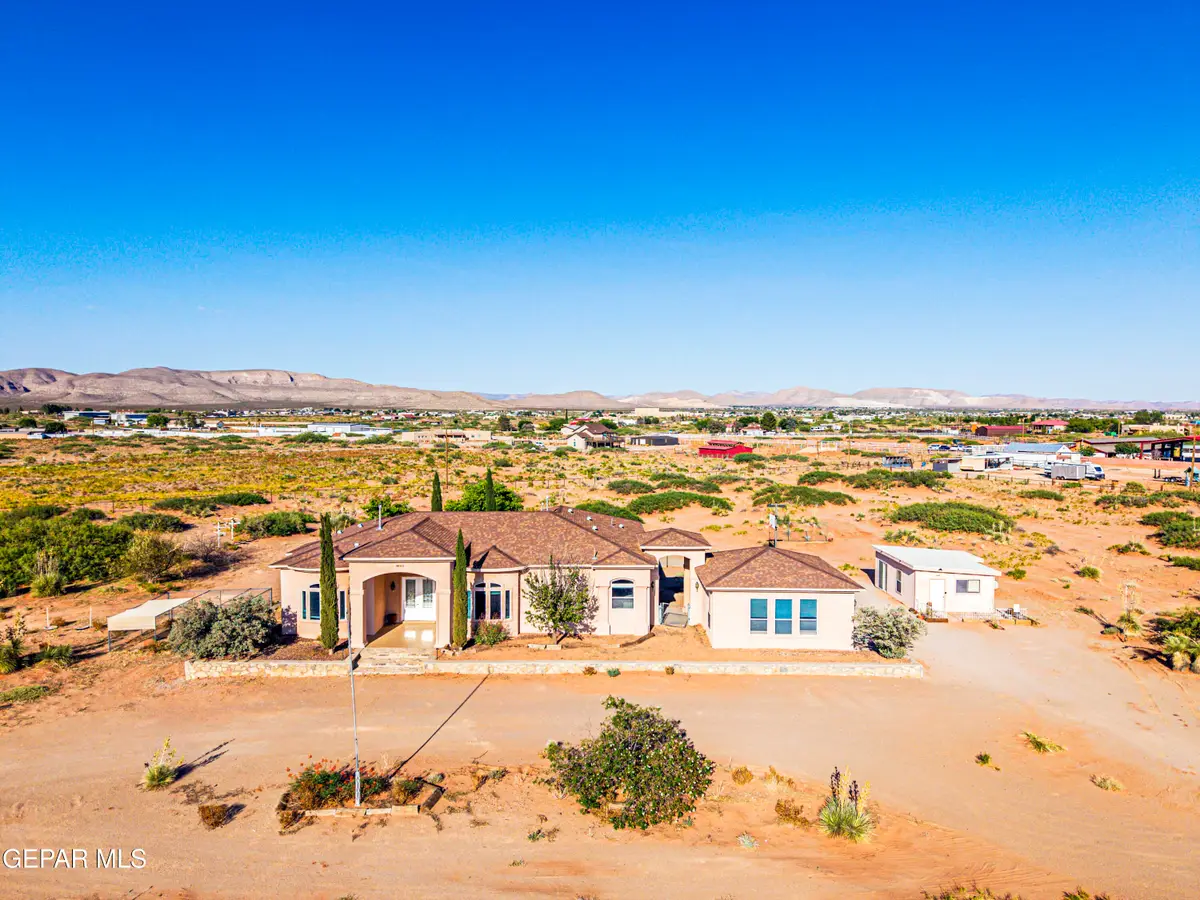14001 Desert Willow Drive, El Paso, TX 79938 - #1