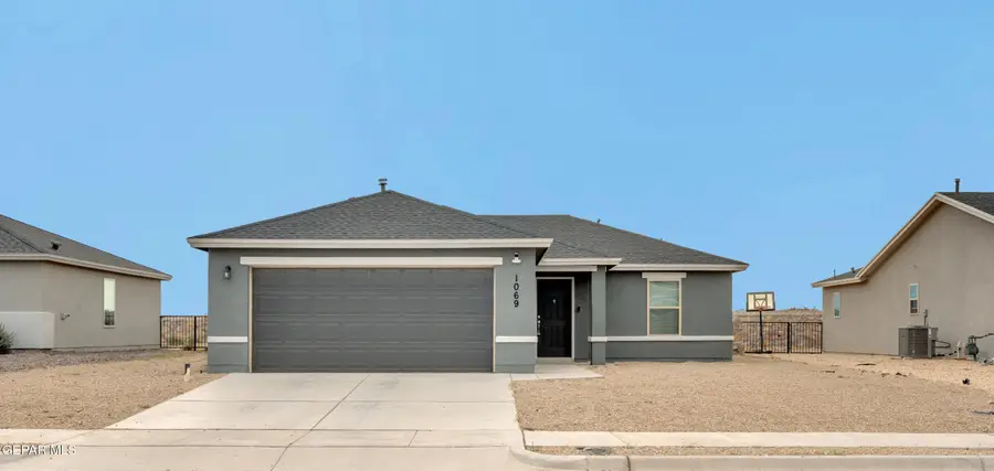 1069 Whitebrush Road, Horizon City, TX 79928 - #2