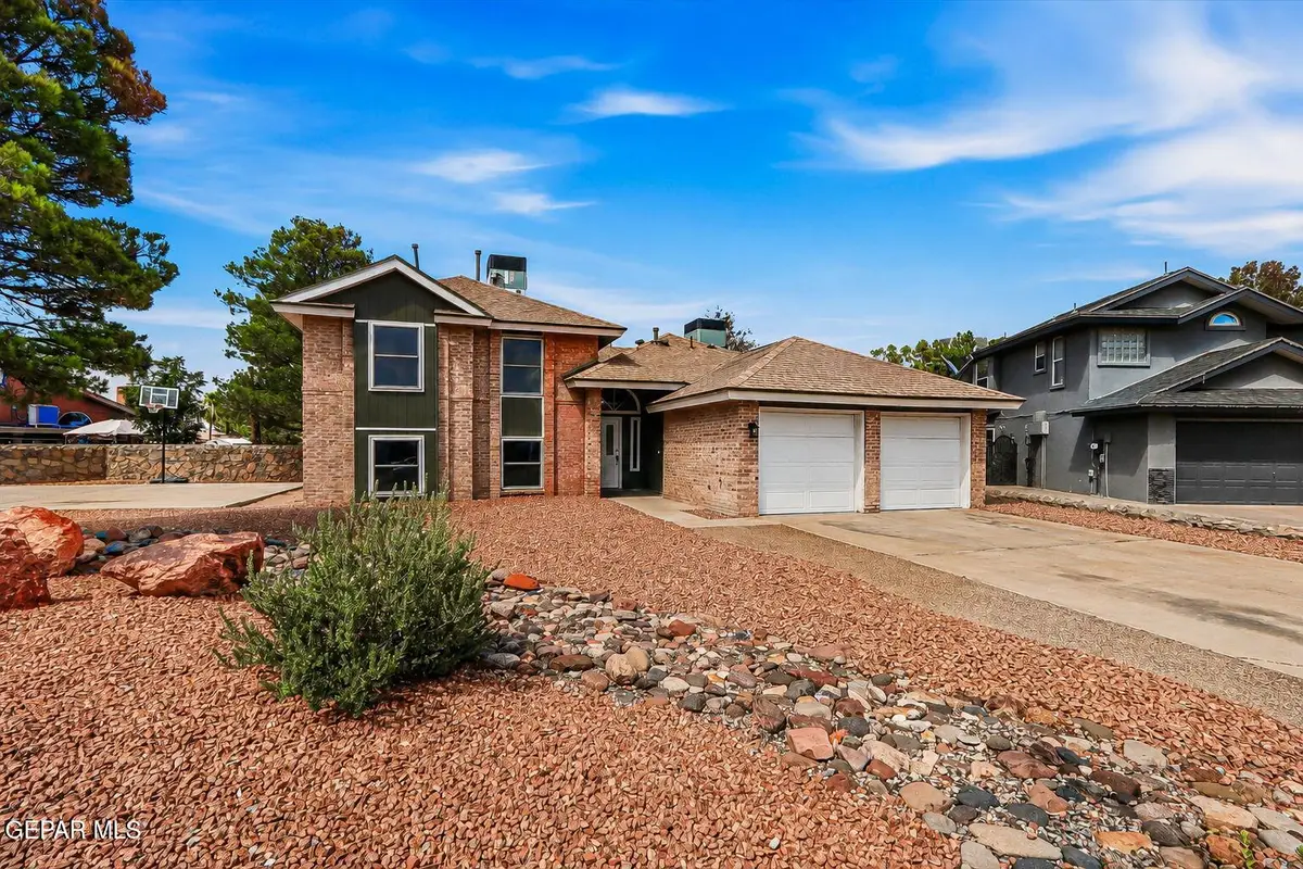 375 Brill Circle, Horizon City, TX 79928 - #1