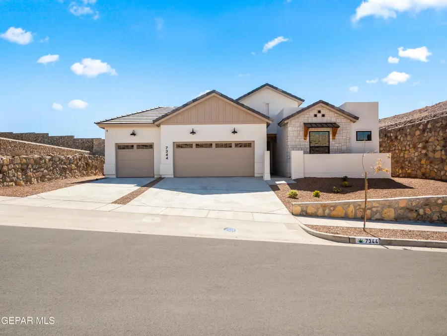 14549 Blackbrush Parkway, Horizon City, TX 79928 - #2