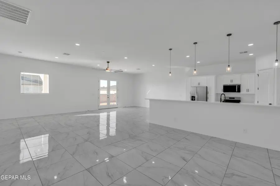 411 Joya Bonita Road, Clint, TX 79836 - #3