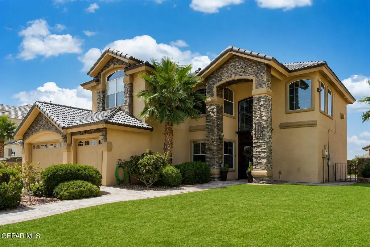 11909 Paseo Del Rey Drive, El Paso, TX 79936 - #1