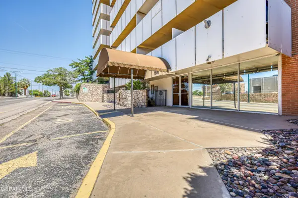 1800 N Stanton Street #1102, El Paso, TX 79902