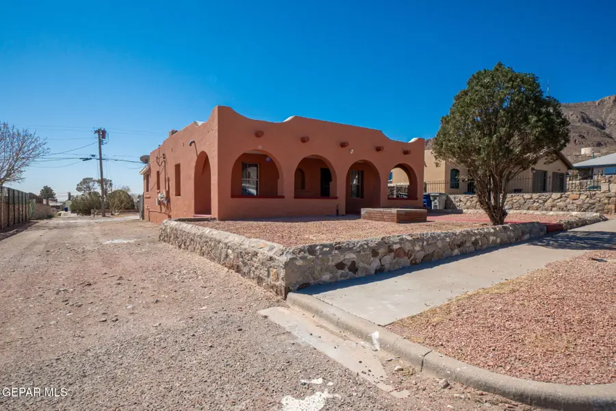 2610 Jefferson Avenue, El Paso, TX 79930 - #3