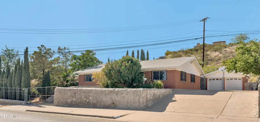 101 Fountain Road, El Paso, TX 79912 - #2
