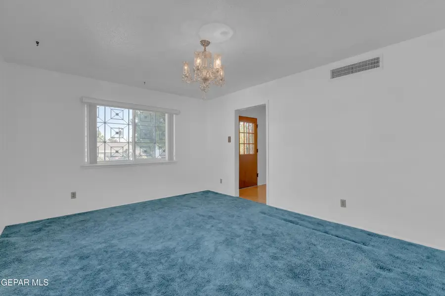 101 Fountain Road, El Paso, TX 79912 - #3