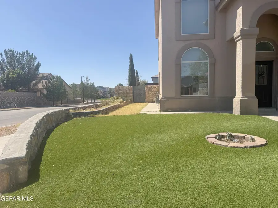 14101 Peter Noyes Drive, Horizon City, TX 79928 - #2
