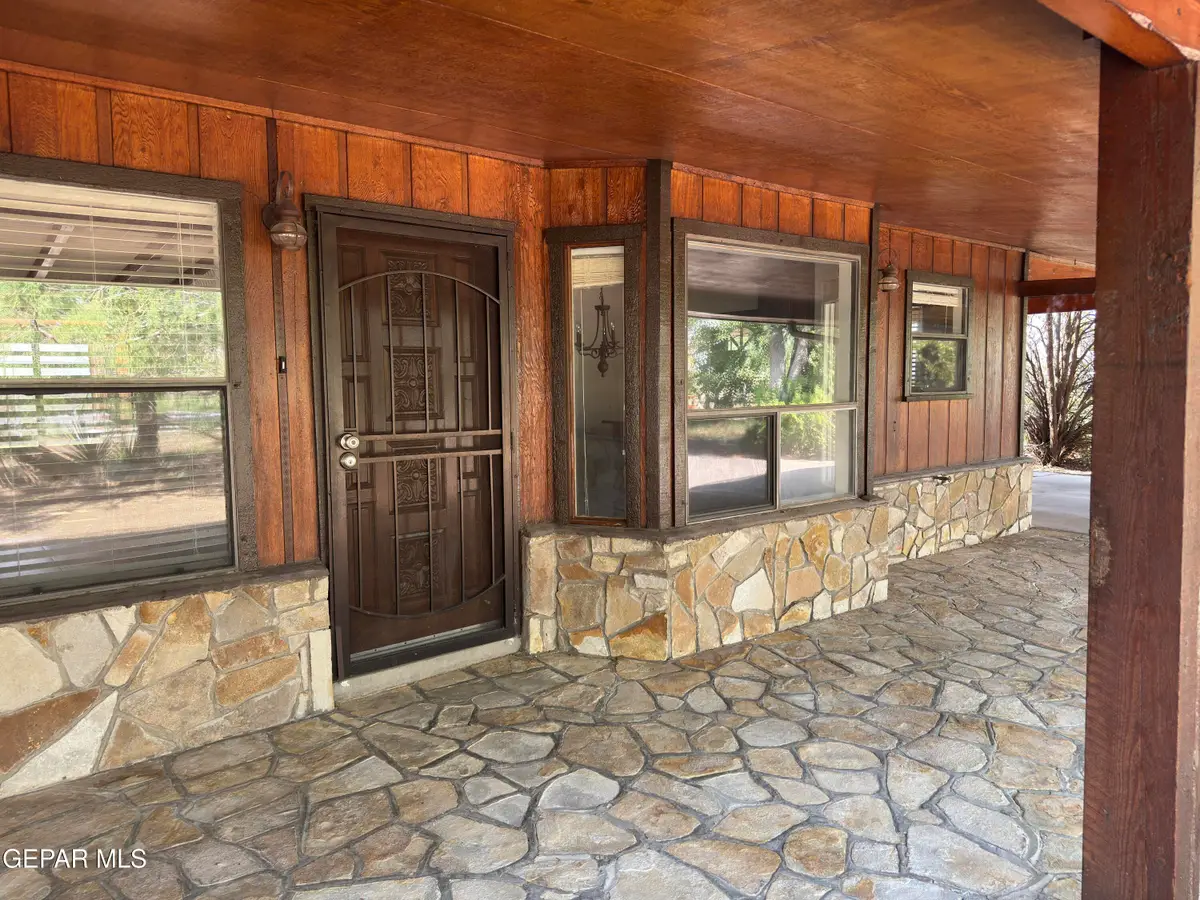 6525 Upper Valley Road, El Paso, TX 79932 - #1