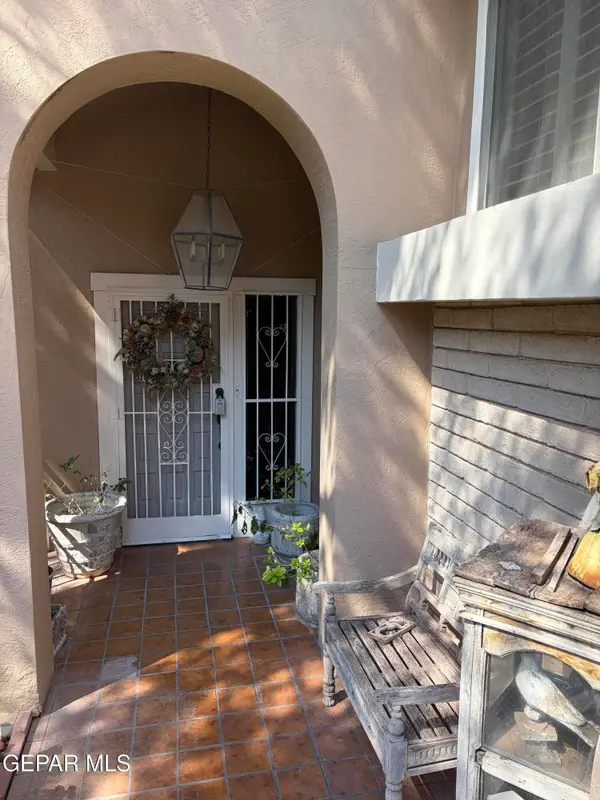 5817 Mira Serena Drive, El Paso, TX 79912