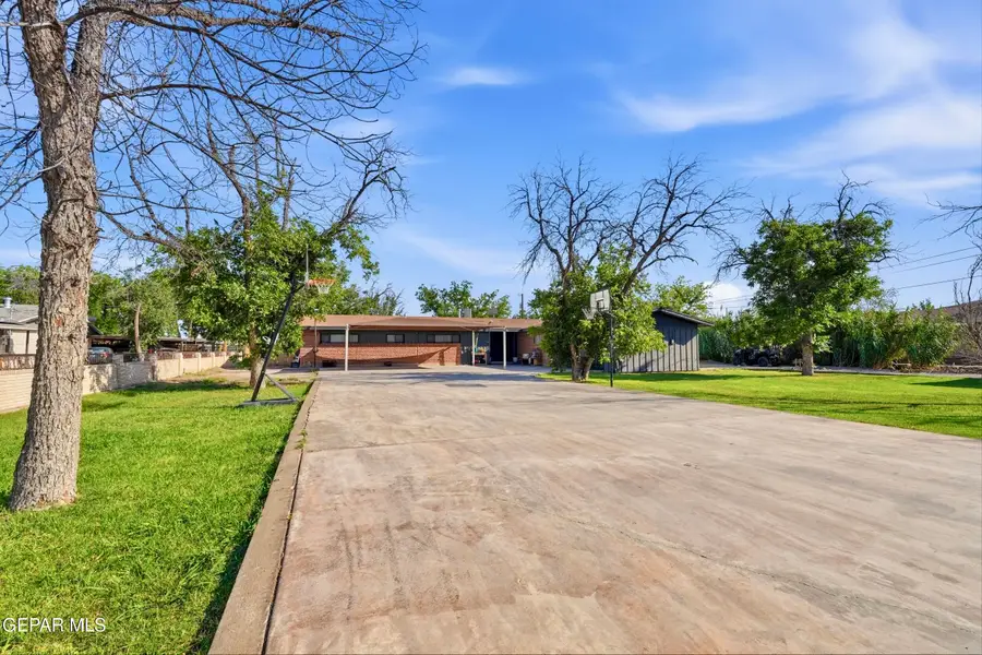 216 Smith Road, El Paso, TX 79907 - #3
