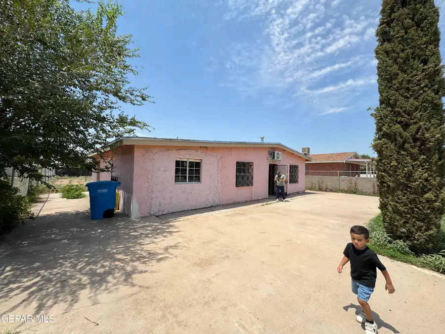 11448 Ernest Road, Socorro, TX 79927 - #2