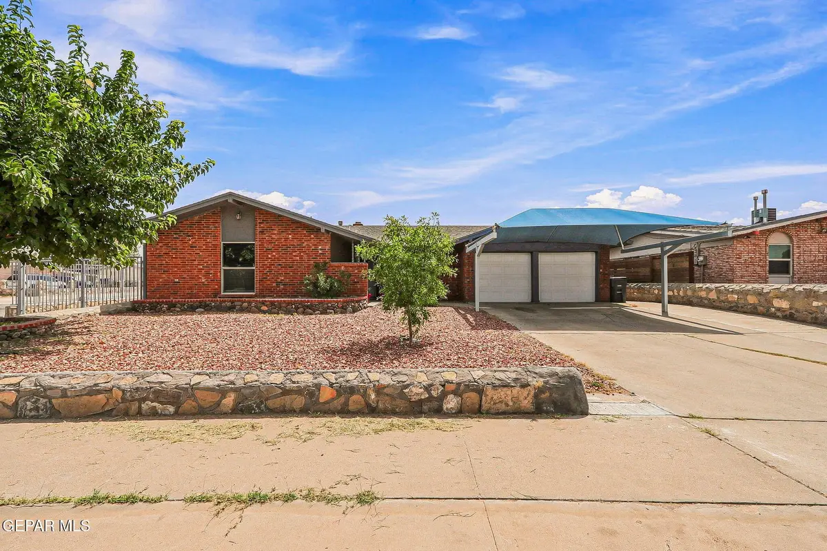 10301 Darin Road, El Paso, TX 79925 - #1