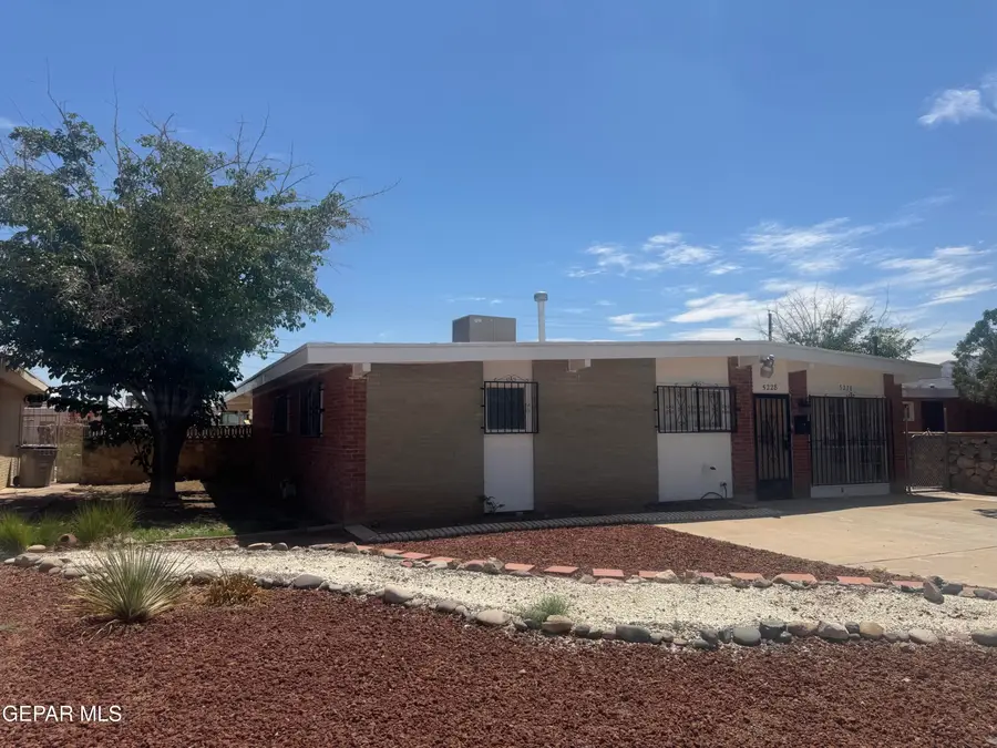5228 Blue Ridge Drive, El Paso, TX 79904 - #3