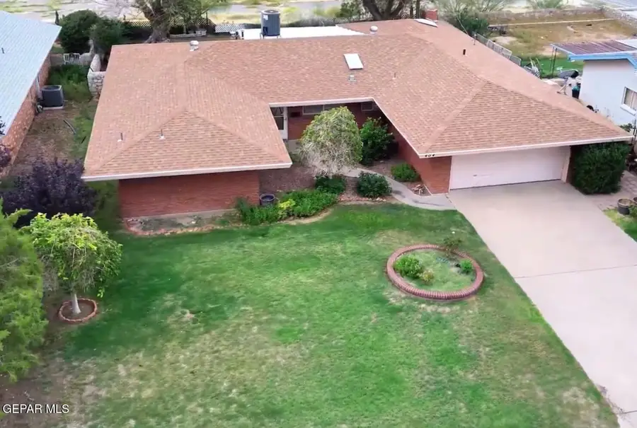 404 Butte Circle, El Paso, TX 79902 - #3