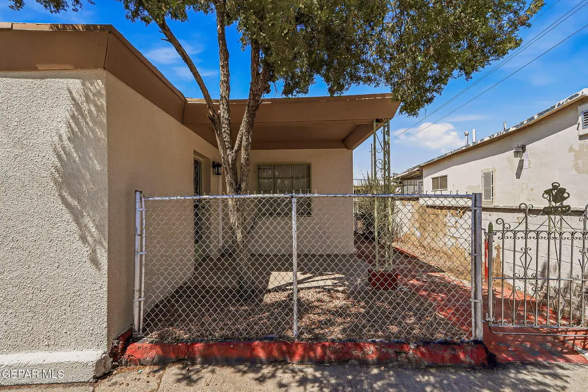 705 S Virginia Street, El Paso, TX 79901 - #1