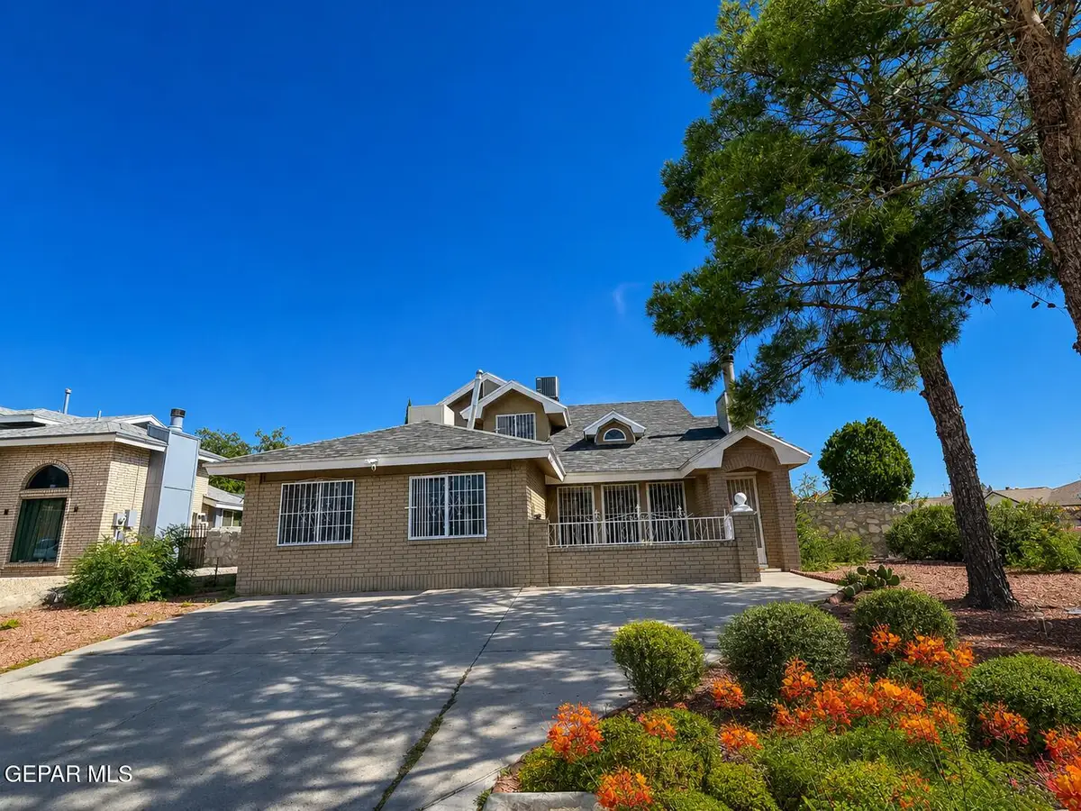 11829 Henry Phipps Drive, El Paso, TX 79936 - #1