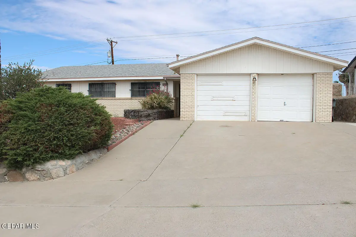 337 Clairemont Road, El Paso, TX 79912 - #1