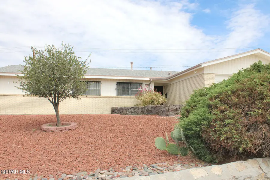 337 Clairemont Road, El Paso, TX 79912 - #2