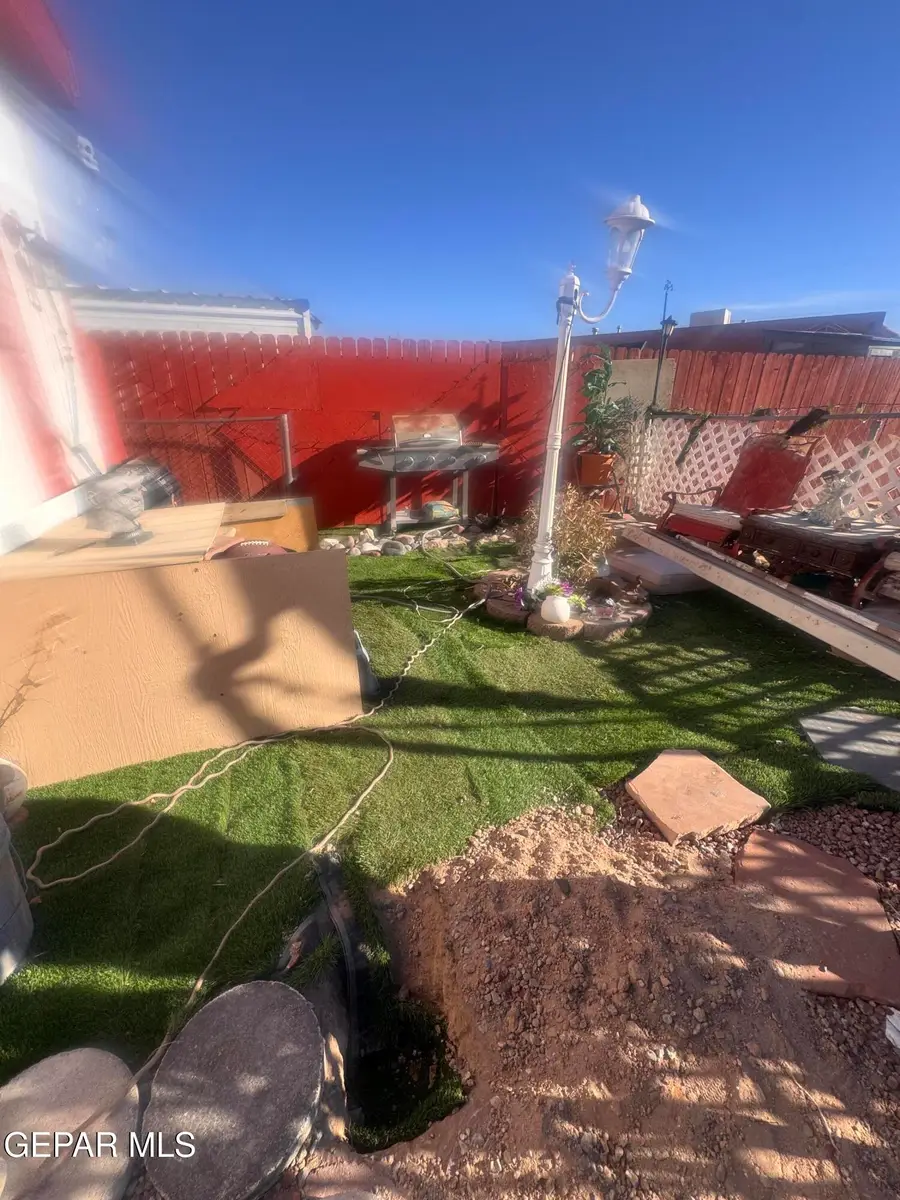 6121 Sun Valley Drive #Space 2, El Paso, TX 79924 - #2