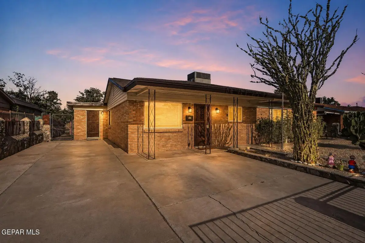 10544 Brisbane Way, El Paso, TX 79924 - #1