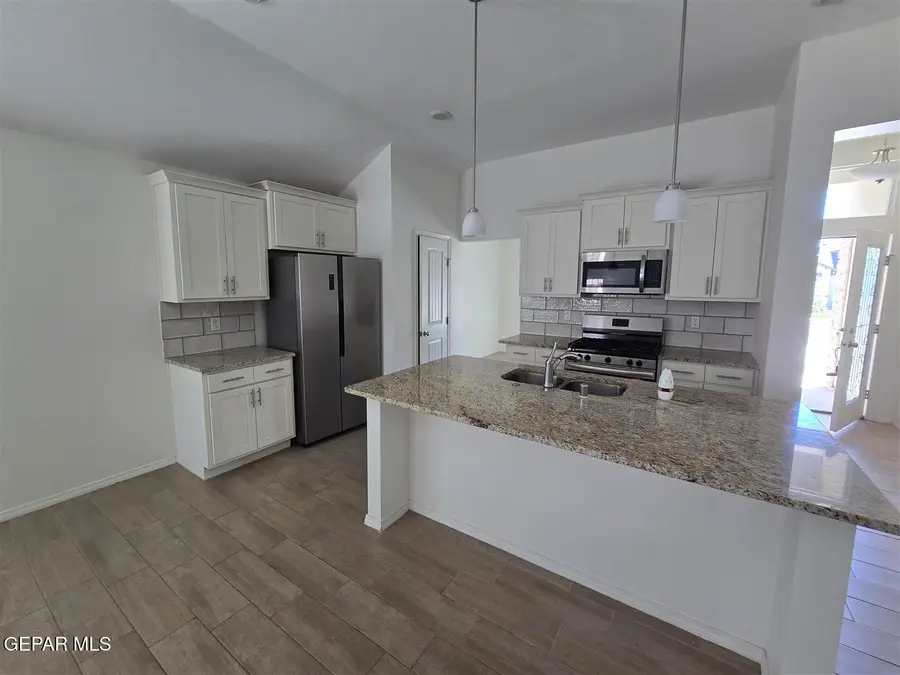 1313 Meadow Road, Canutillo, TX 79835 - #3