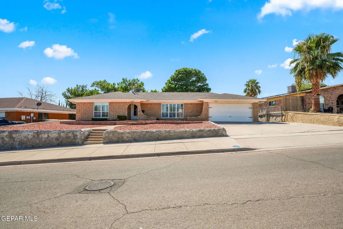 1511 Vista De Oro Drive, El Paso, TX 79935 - #1