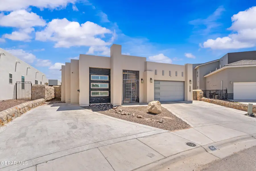 1016 Gaitan Street, Horizon City, TX 79928 - #2