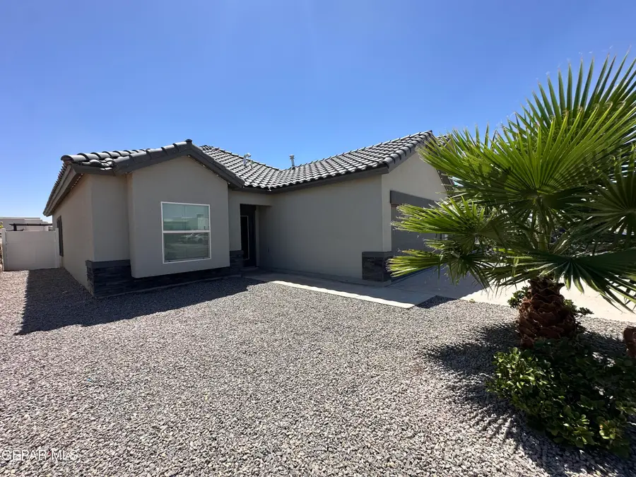 13876 Paseo Sereno Drive, El Paso, TX 79928 - #3