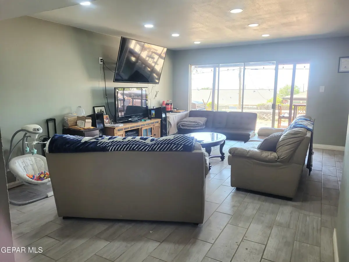 3024 Tyler Avenue, El Paso, TX 79930 - #1