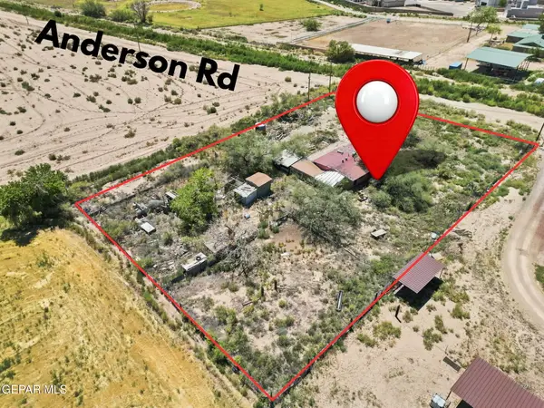 755 Anderson Road, Socorro, TX 79927