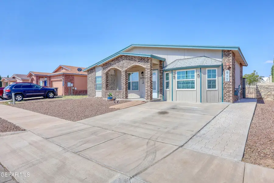 917 Brezo Street, Horizon City, TX 79928 - #2