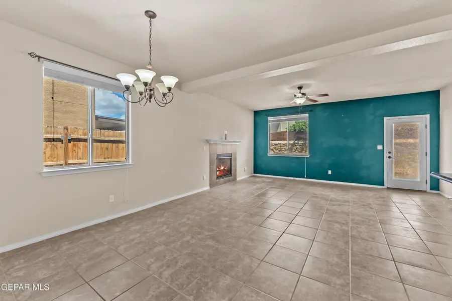 13221 Wellington Drive, Horizon City, TX 79928 - #3