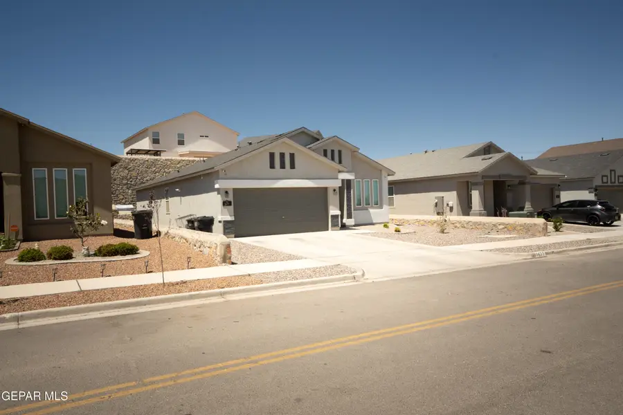 1677 Asbury Street, El Paso, TX 79928 - #2