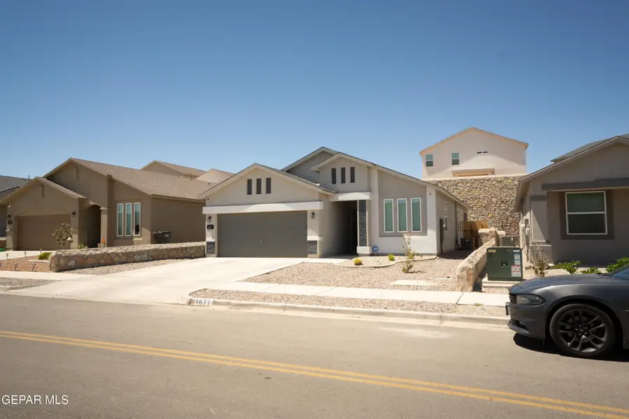 1677 Asbury Street, El Paso, TX 79928 - #3