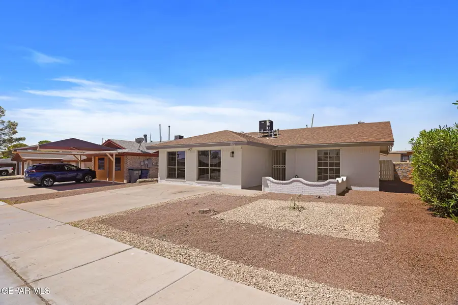 1615 Brian Ray Circle, El Paso, TX 79936 - #3
