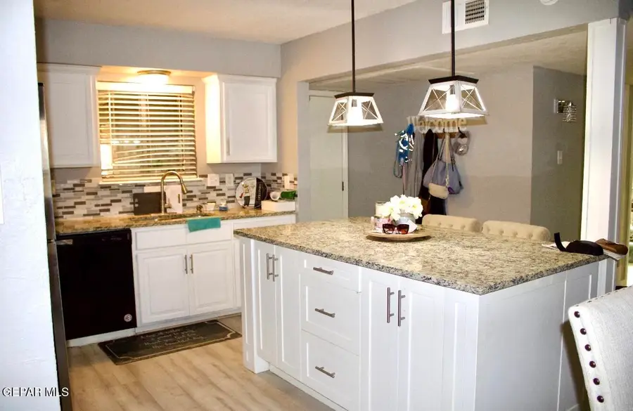 4433 N Stanton Street #H410, El Paso, TX 79902 - #2