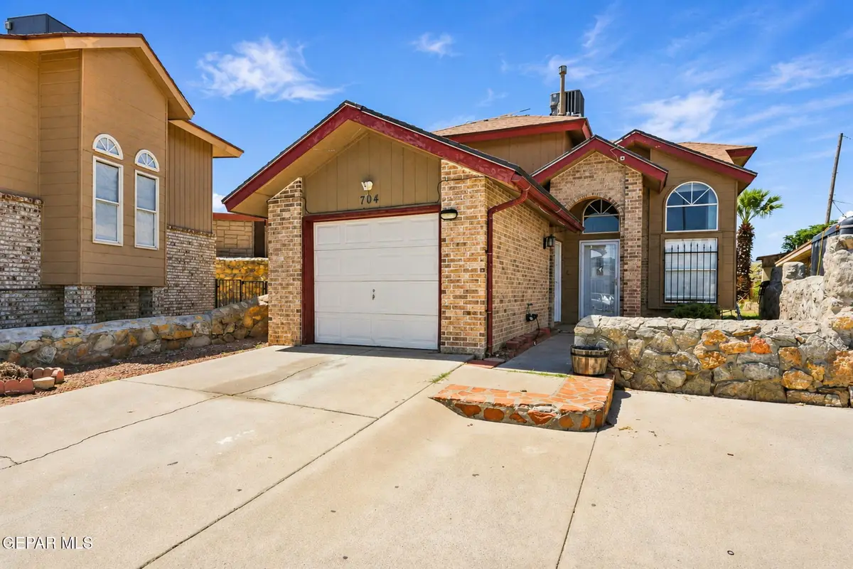704 Medina Street, El Paso, TX 79905 - #1