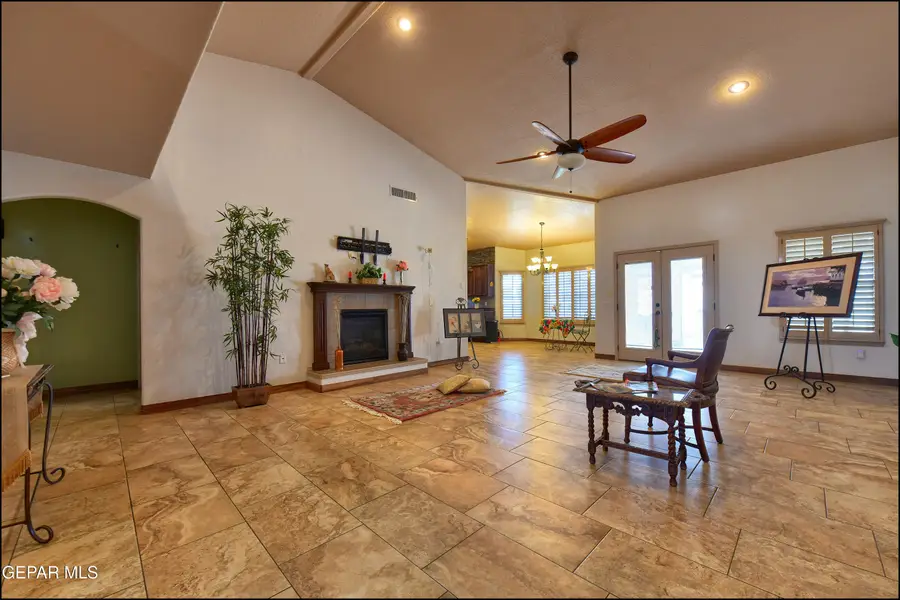 13465 Emerald Reef Drive, El Paso, TX 79928 - #3