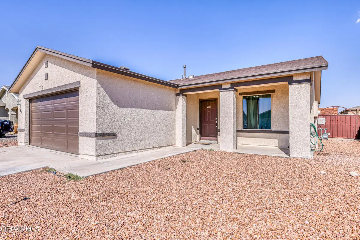 948 Villa Seca Drive, Horizon City, TX 79928 - #1
