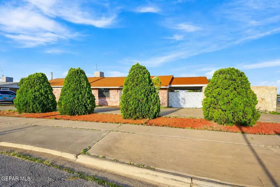 2548 Dunoon Drive, El Paso, TX 79925 - #3